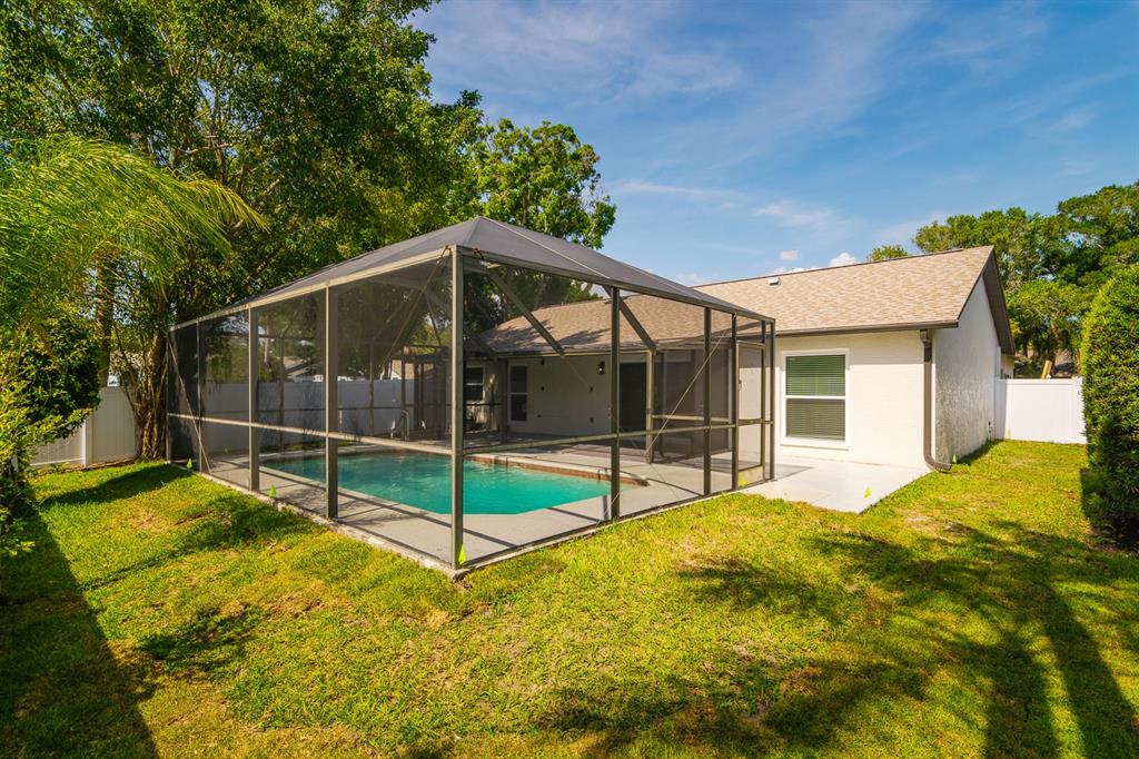 1043 Ridge View Lane Palm Harbor, FL 34683 - Photo 49 of 59 Gallery Image 49