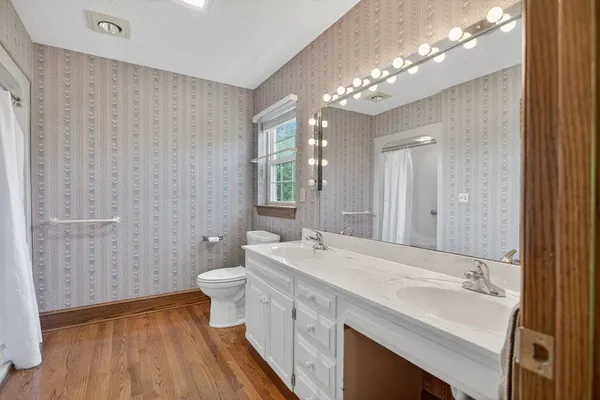 $399,900 | 127 Valley View Avenue, Mount Sidney, VA 24467