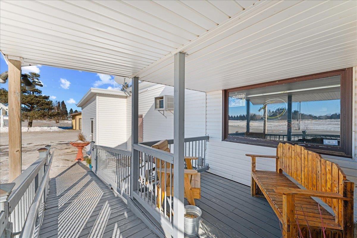 N4494 Highway 42 Kewaunee, WI 54216 - Photo 5 of 23