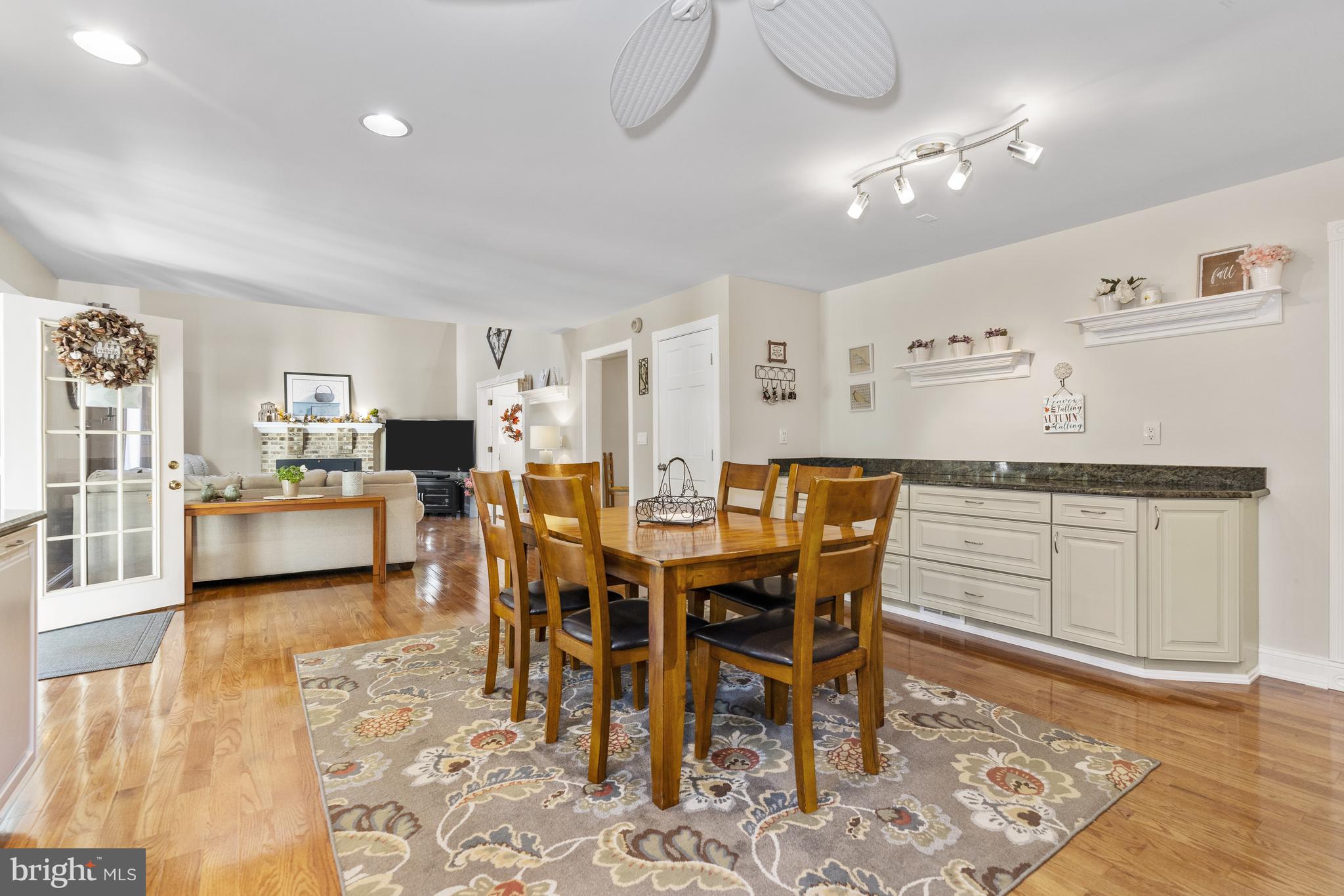 2713 Duncan Road Wilmington, DE 19808 - Photo 9 of 36 Open Floor Plan for Entertaining