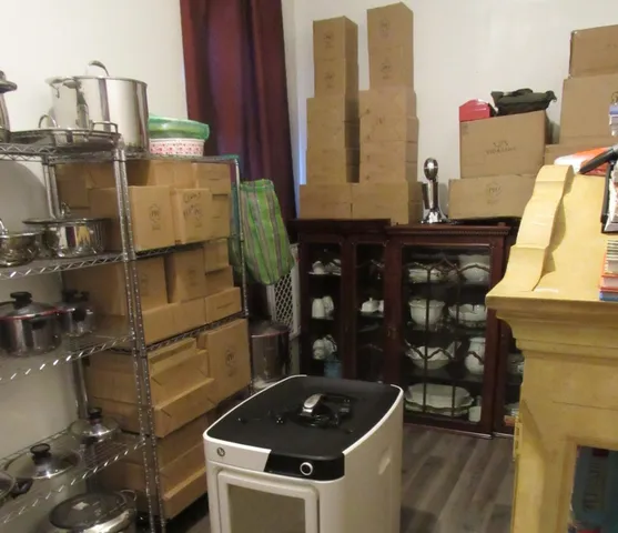 $270,000 | 5045 South Hoyne Avenue, Chicago, IL 60609