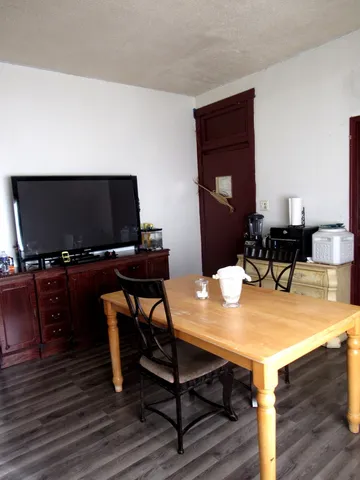 $270,000 | 5045 South Hoyne Avenue, Chicago, IL 60609