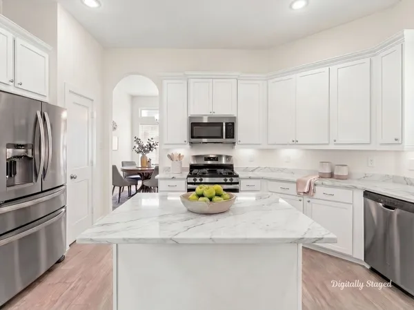 $395,000 | 313 Serenata Woods Trail, Conroe, TX 77318