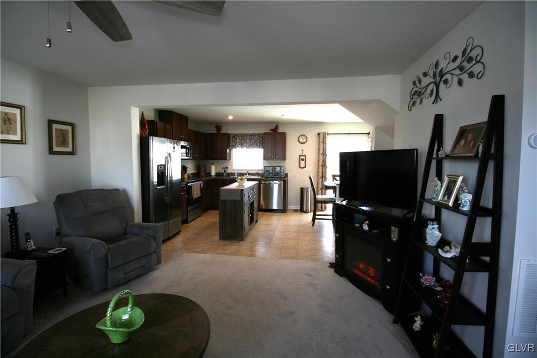 2036 Alex Road Easton, PA 18040 - Photo 19 of 38 Gallery Image 19