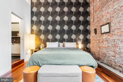 $599,000 | 105 South 12th Street, Unit 302, Philadelphia, PA 19107