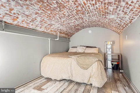 $599,000 | 105 South 12th Street, Unit 302, Philadelphia, PA 19107