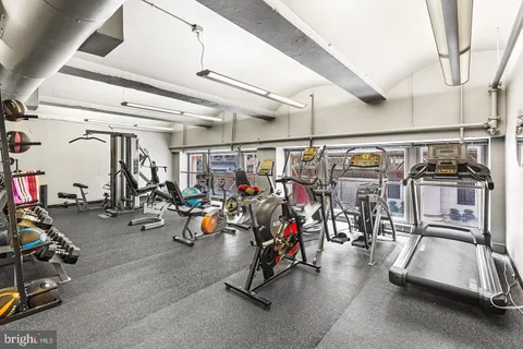 $599,000 | 105 South 12th Street, Unit 302, Philadelphia, PA 19107