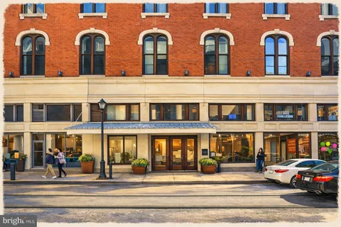 $599,000 | 105 South 12th Street, Unit 302, Philadelphia, PA 19107