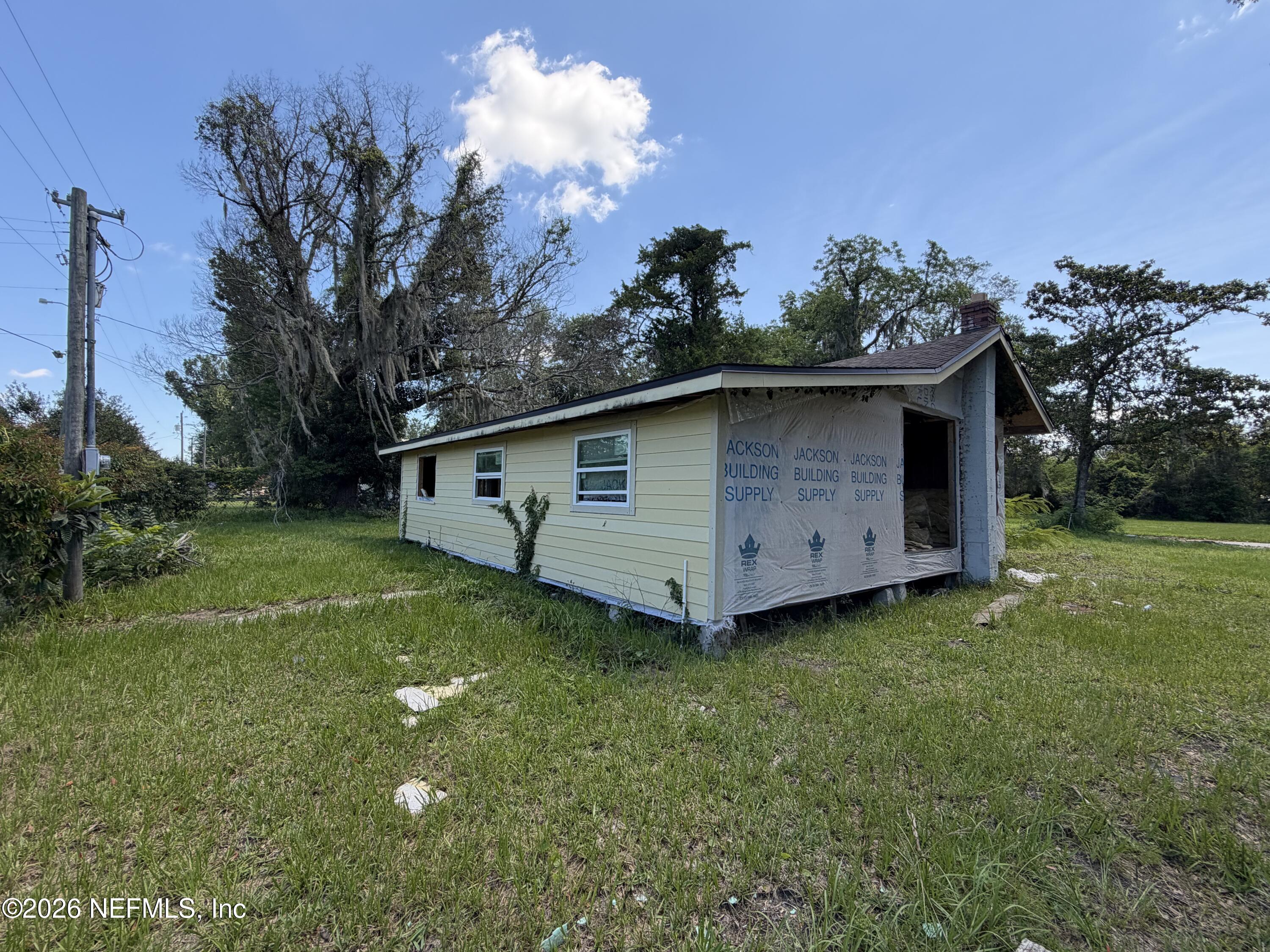 724 Alton Road Starke, FL 32091 - Photo 3 of 8 IMG_7927