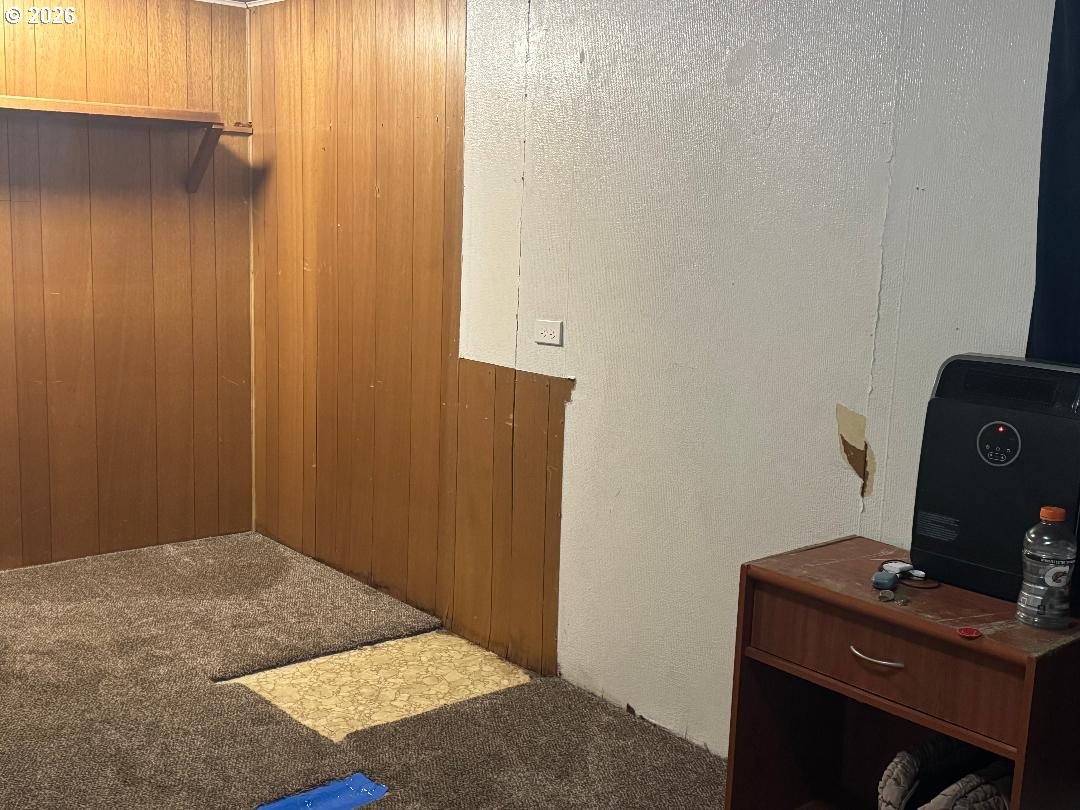 5000 Northeast Stephens Street, Unit 2 Roseburg, OR 97470 - Photo 14 of 23 a view of room with workspace