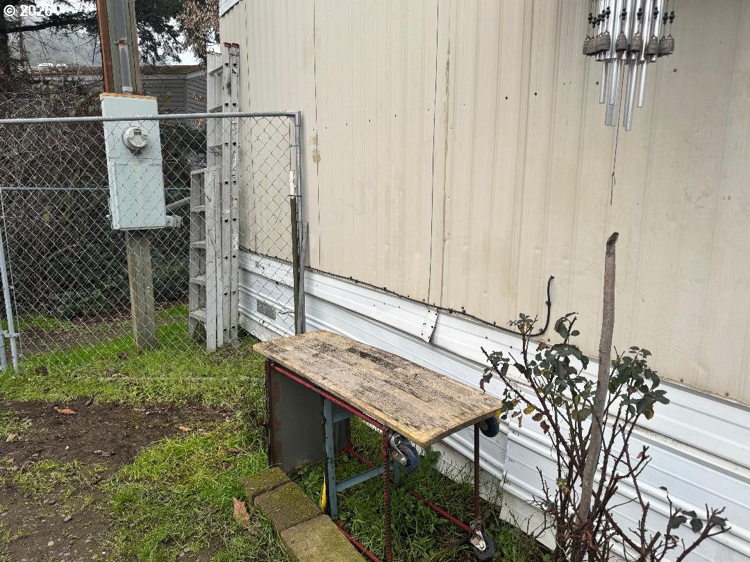 5000 Northeast Stephens Street, Unit 2 Roseburg, OR 97470 - Photo 9 of 23