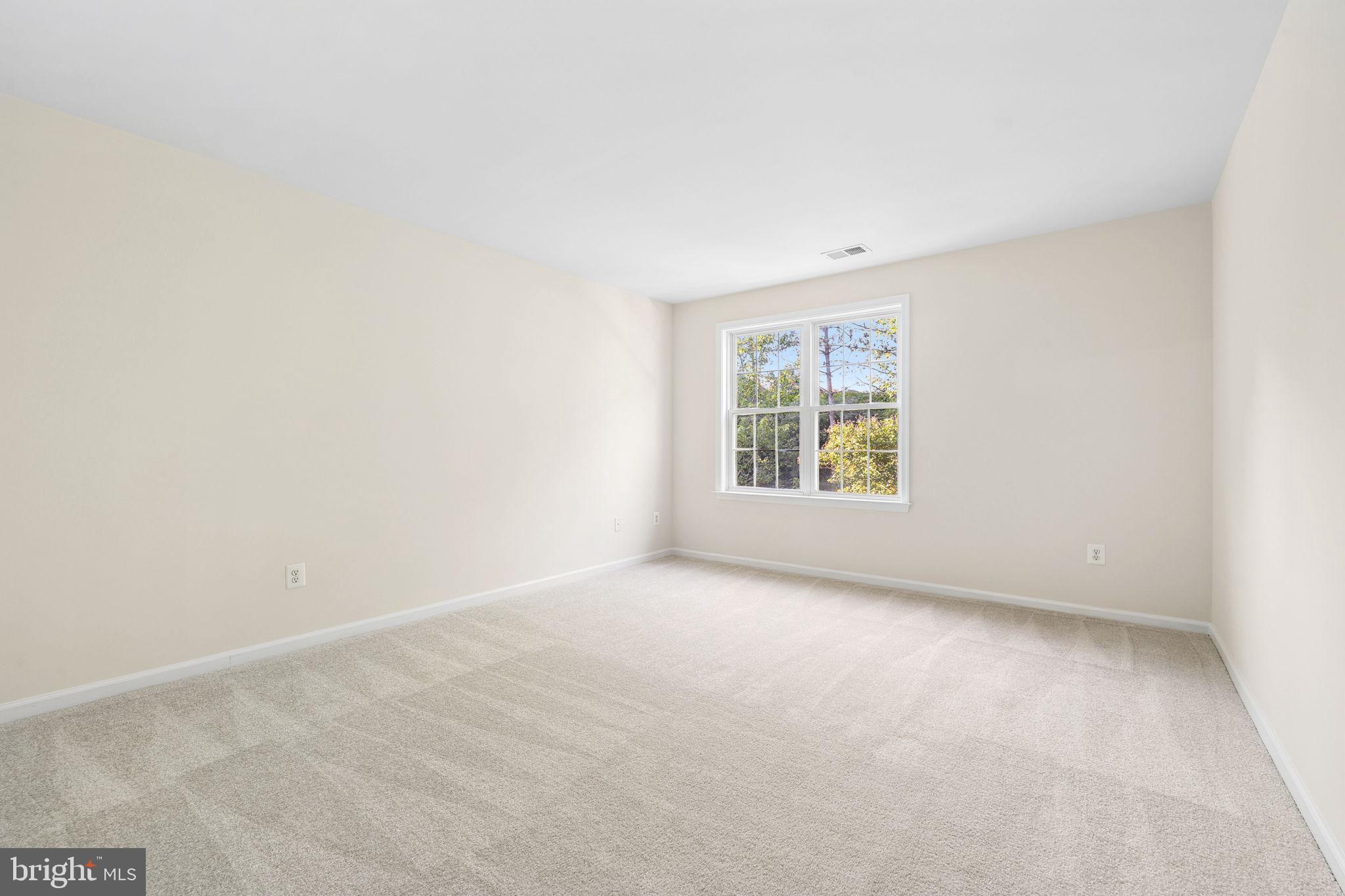 13703 Currant Loop Gainesville, VA 20155 - Photo 30 of 39