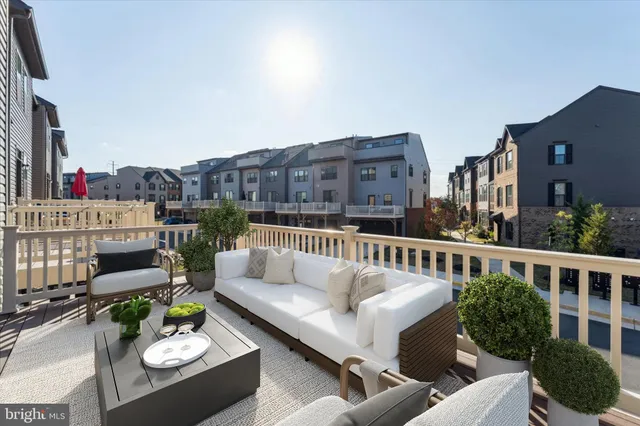 $4,200 | 14032 Sunrise Valley Drive, Herndon, VA 20171