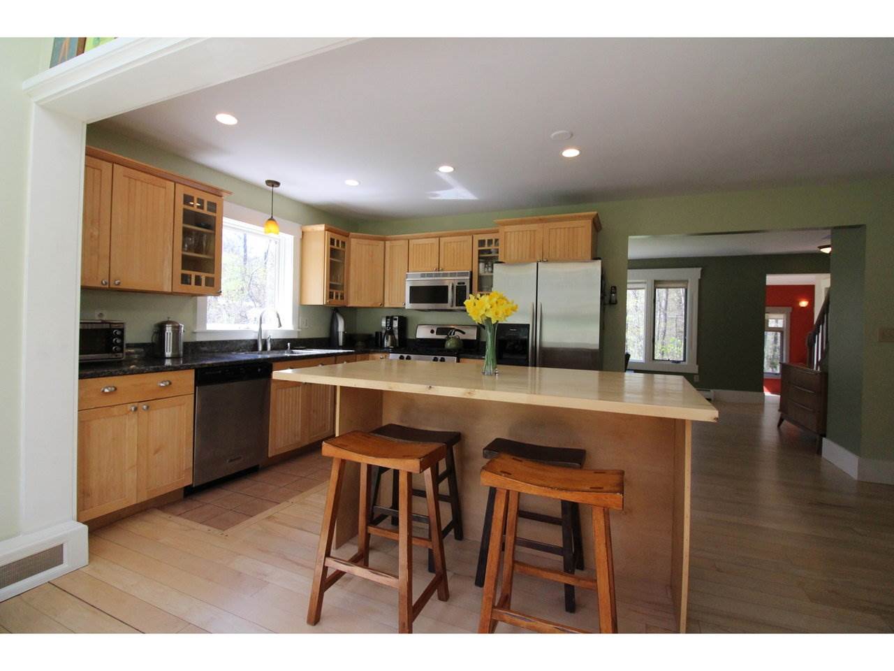 785 Economou Road Huntington, VT 05462 - Photo 5 of 35 Gallery Image 5