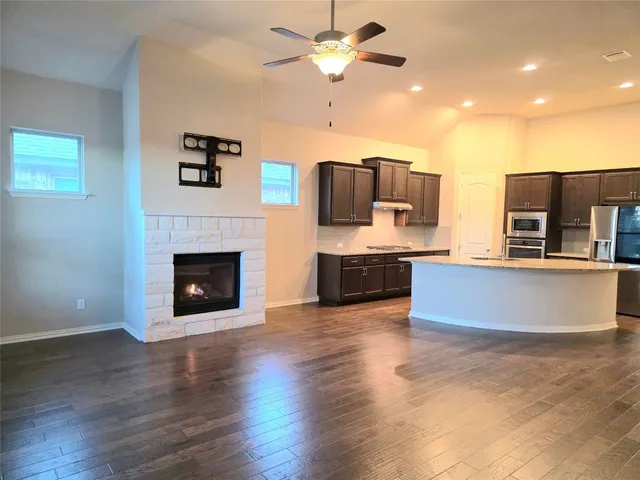 $2,500 | 129 Belford Street, Georgetown, TX 78628