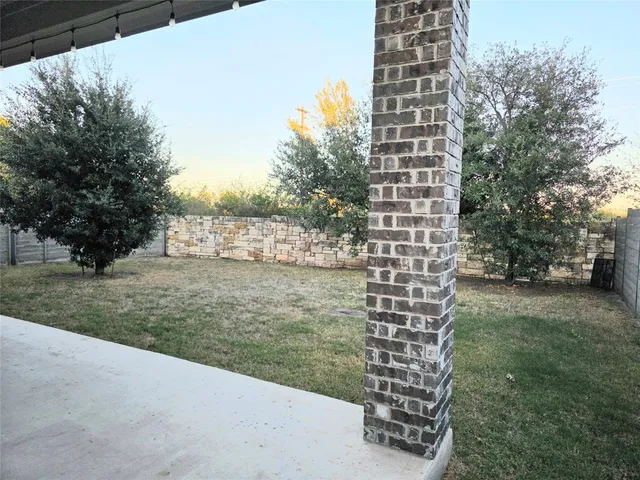 $2,500 | 129 Belford Street, Georgetown, TX 78628