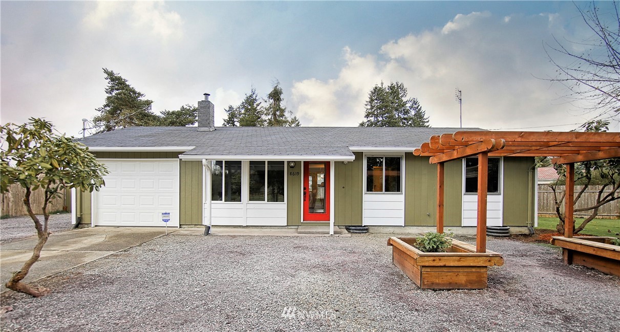 8619 Riverside Road East Sumner, WA 98390 - Photo 1 of 14