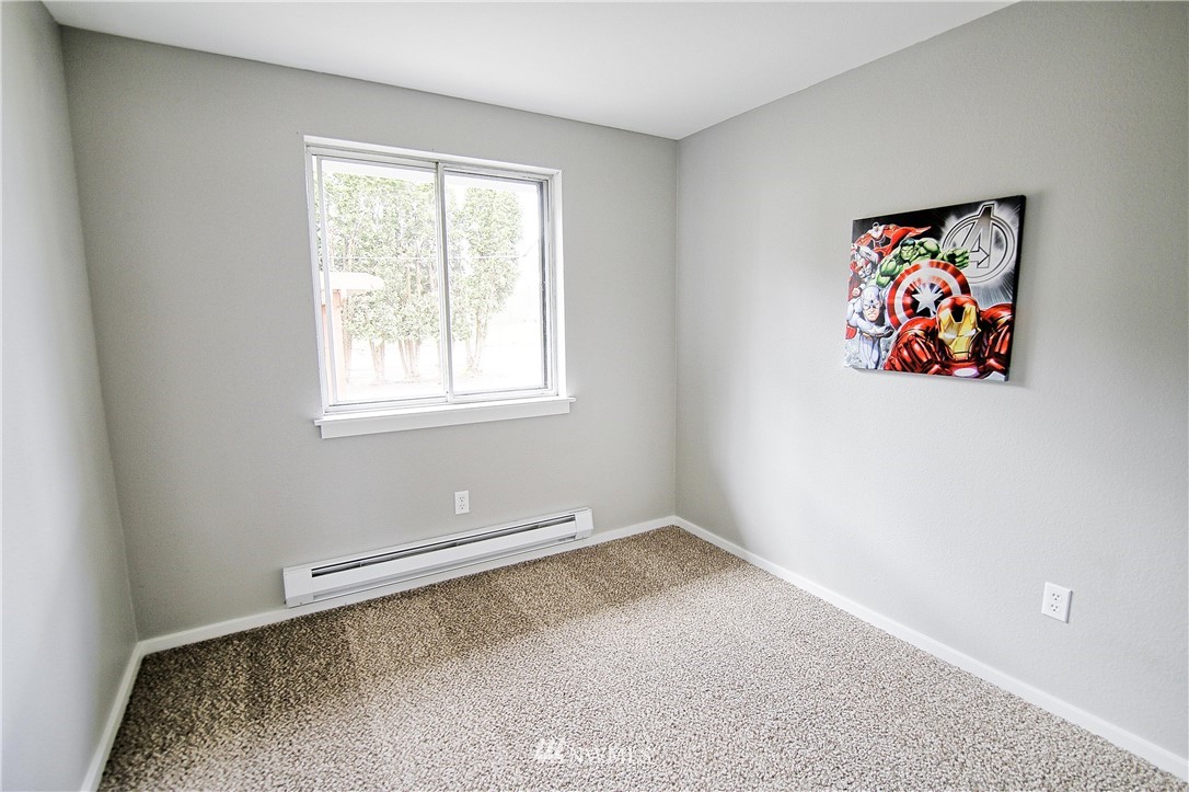 8619 Riverside Road East Sumner, WA 98390 - Photo 11 of 14