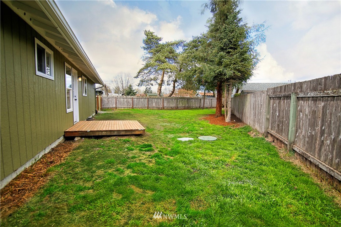 8619 Riverside Road East Sumner, WA 98390 - Photo 12 of 14