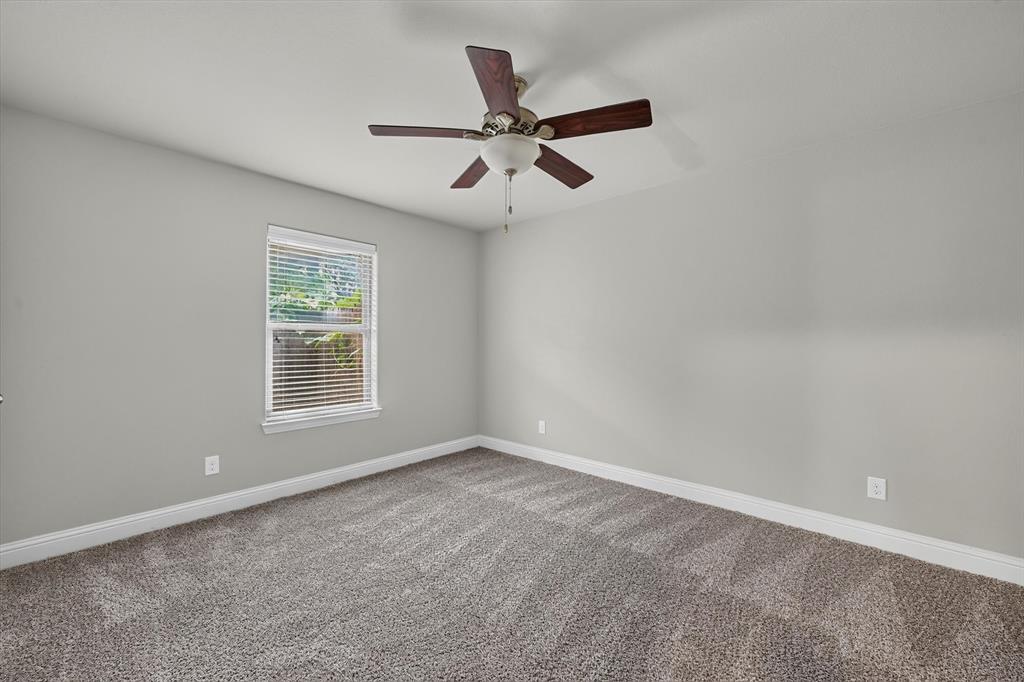 3016 Loy Lake Road Denison, TX 75020 - Photo 16 of 25 Empty room