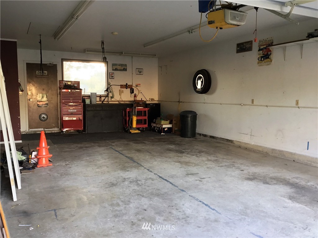 4118 Southeast 1st Place Renton, WA 98059 - Photo 10 of 15