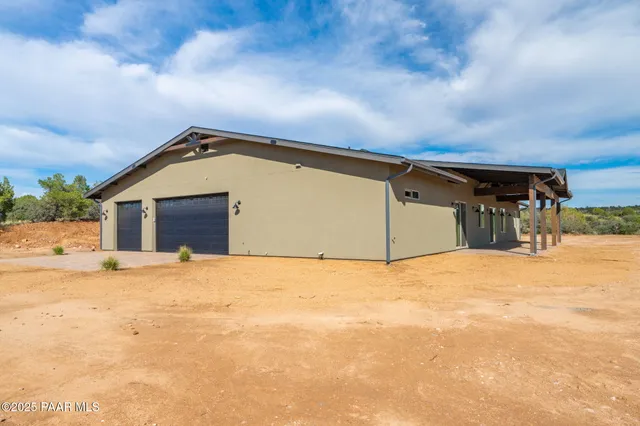 a view of a large building