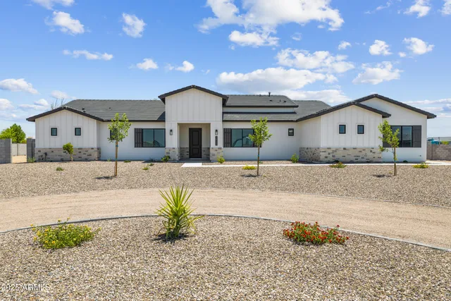 $975,000 | 2507 West Marita Street, Queen Creek, AZ 85144