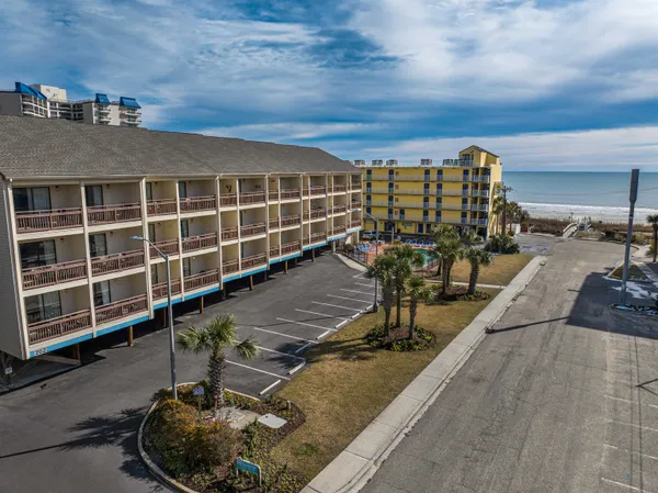$279,900 | 202 75th Avenue North, Unit 5604/5605, Myrtle Beach, SC 29572