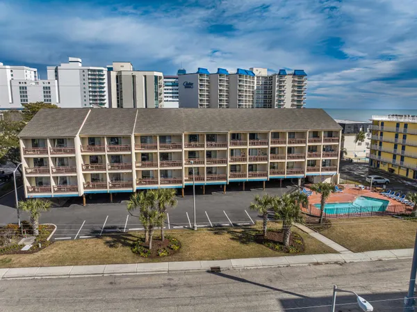 $279,900 | 202 75th Avenue North, Unit 5604/5605, Myrtle Beach, SC 29572