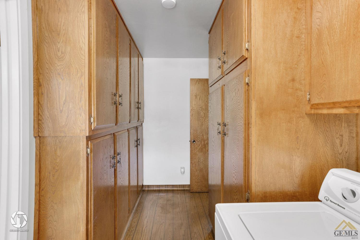 Undisclosed Address Bakersfield, CA 93308 - Photo 29 of 45 a bathroom with a granite countertop shower and a toilet