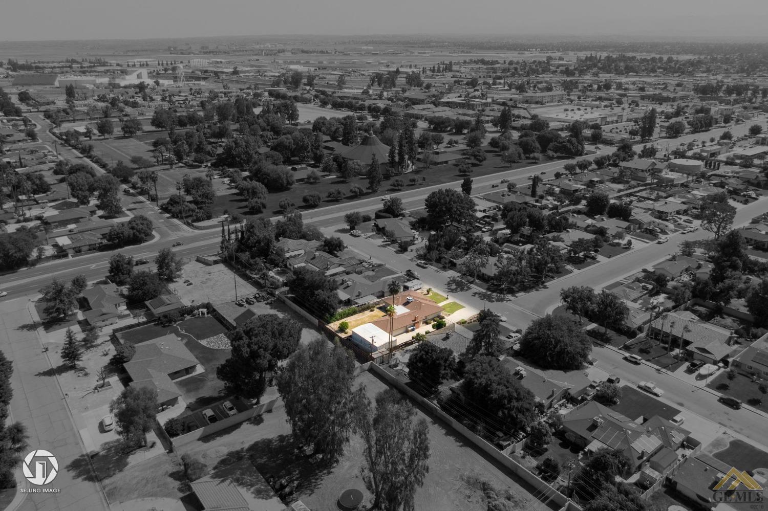 Undisclosed Address Bakersfield, CA 93308 - Photo 38 of 45 an aerial view of a house