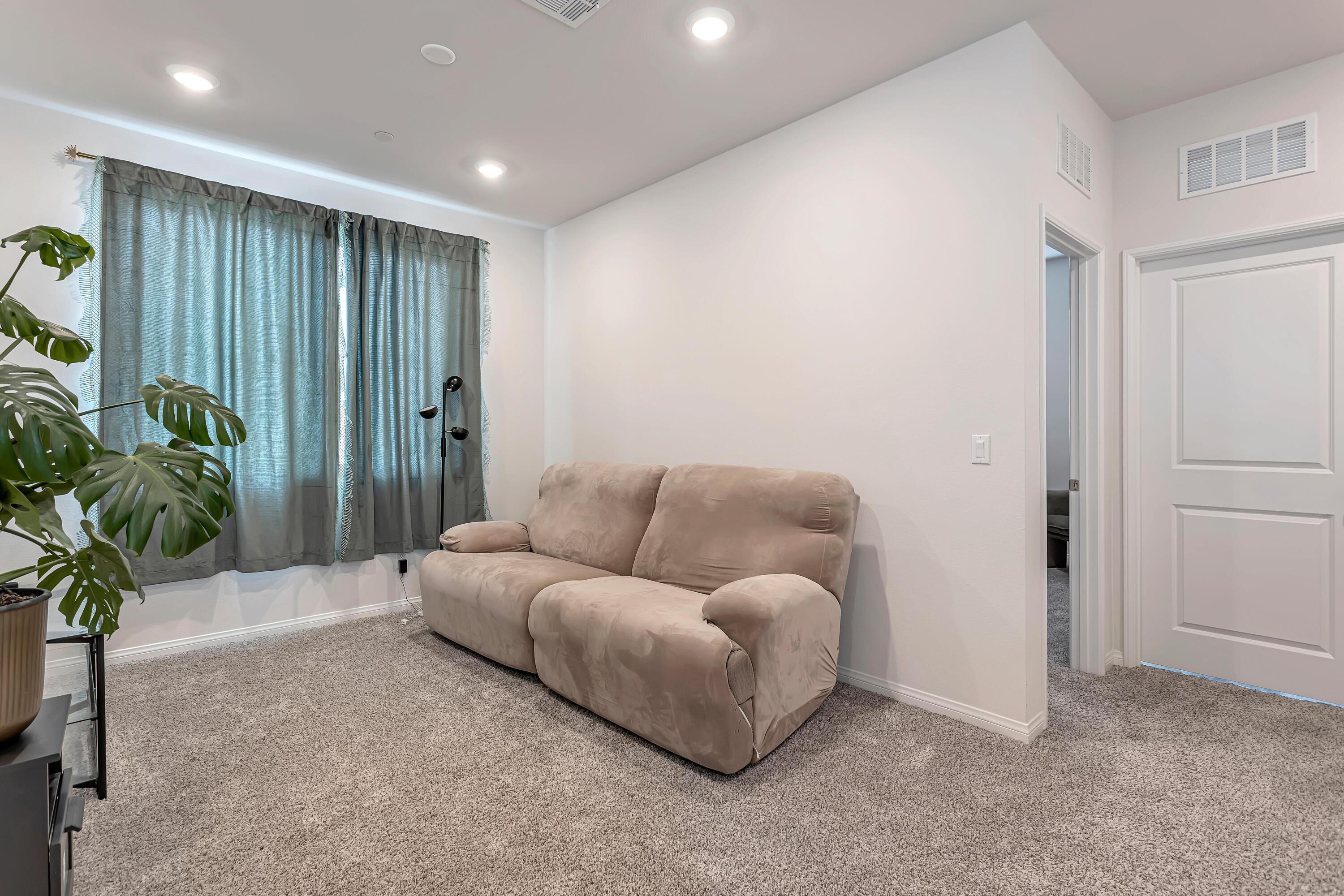 15617 Raptor Road Moreno Valley, CA 92551 - Photo 25 of 31 F8_15617RaptorRoad_023