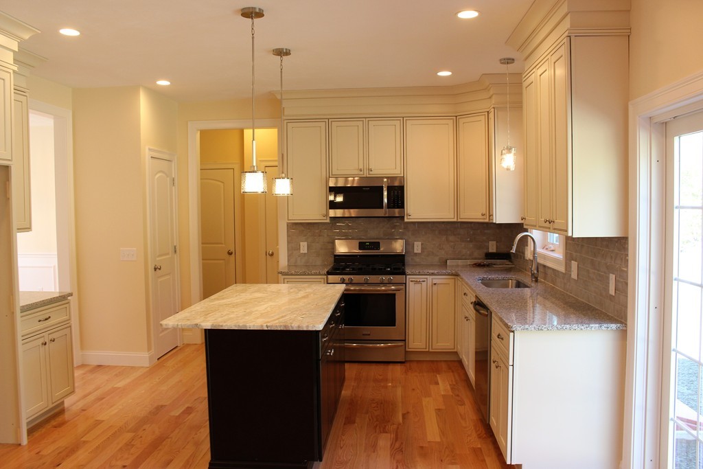 77 Field Pond Road Milford, MA 01757 - Photo 10 of 30 Gallery Image 10