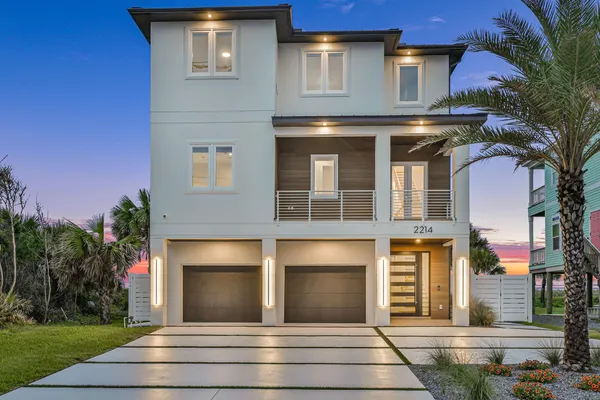 $2,599,999 | 2214 North Central Avenue, Flagler Beach, FL 32136