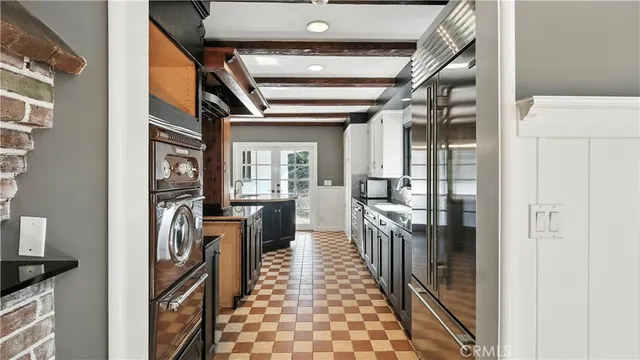 a view of a living room