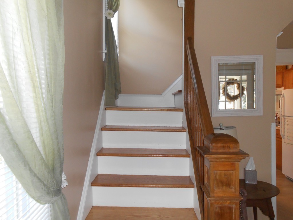 32 Larkspur Street Springfield, MA 01108 - Photo 20 of 26 a view of entryway