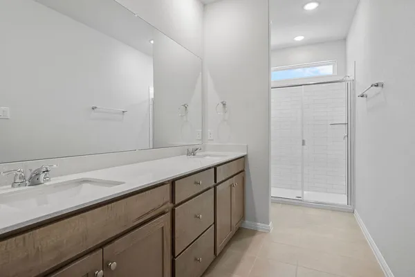 $2,100 | 104 Woodrow Lane, Liberty Hill, TX 78642