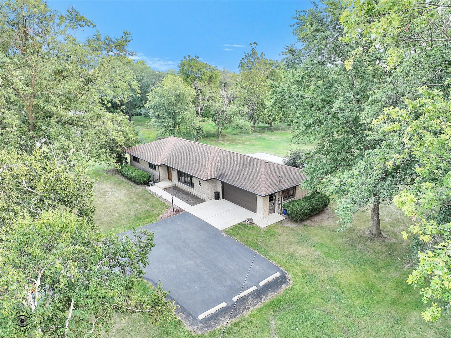 16561 West Bruce Road Lockport, IL 60441 - Photo 4 of 34 Gallery Image 4