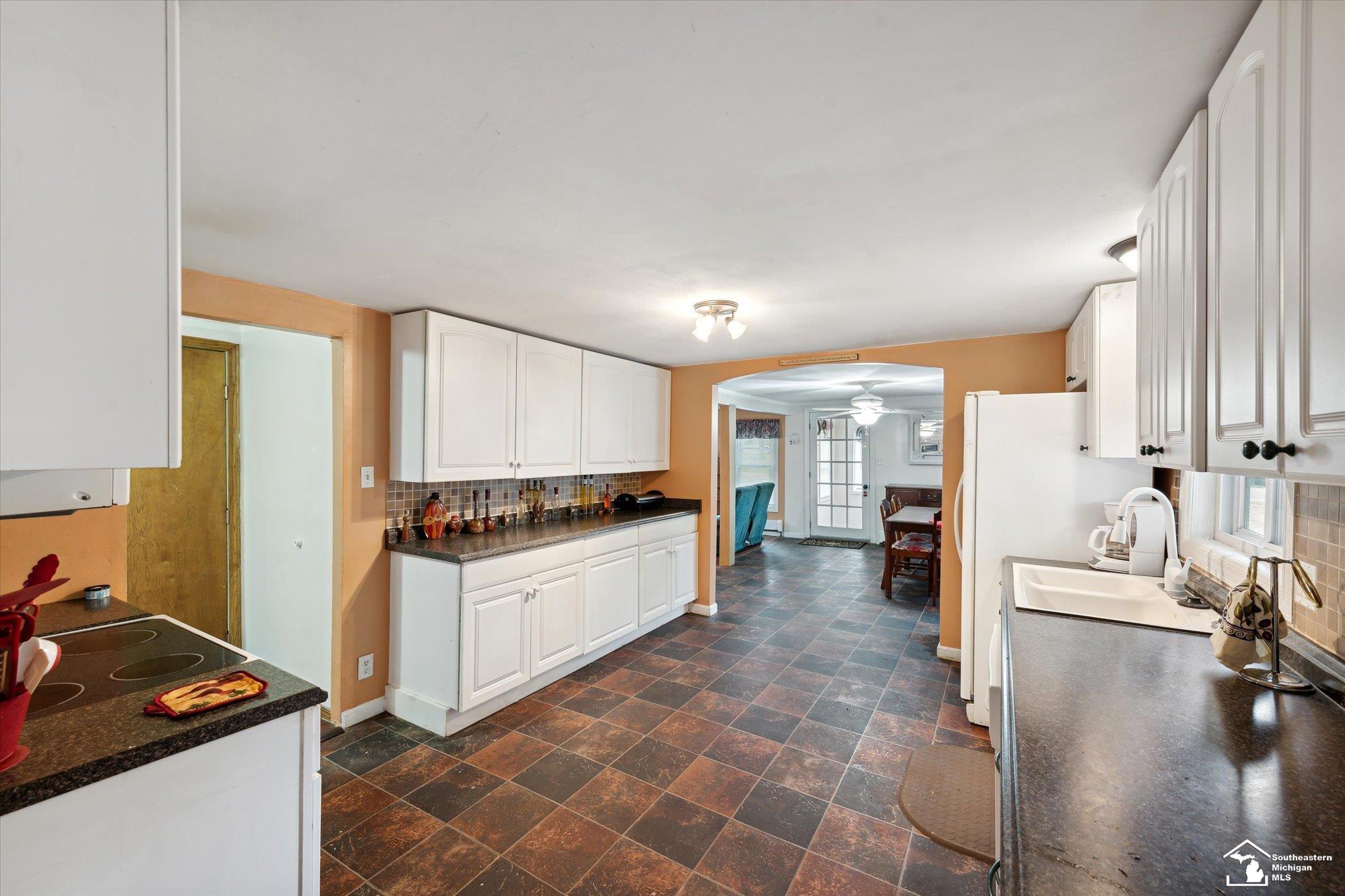 10207 South Stony Creek Road Carleton, MI 48117 - Photo 12 of 36