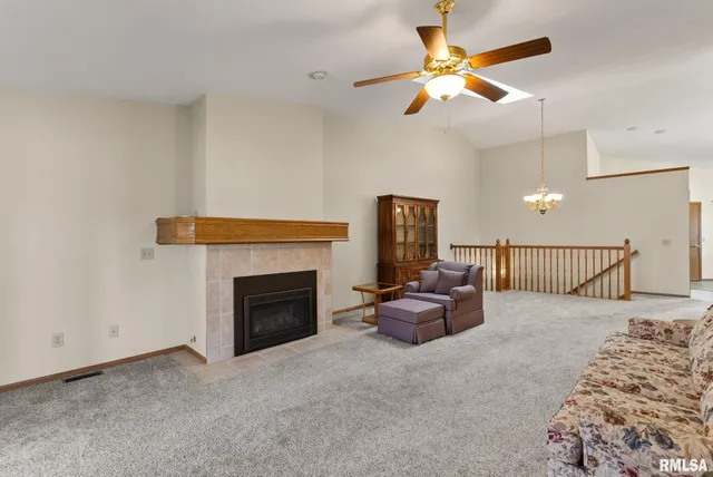 $315,000 | 802 Falcon Drive, Le Claire, IA 52753