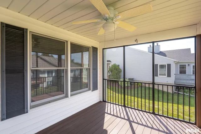 $315,000 | 802 Falcon Drive, Le Claire, IA 52753