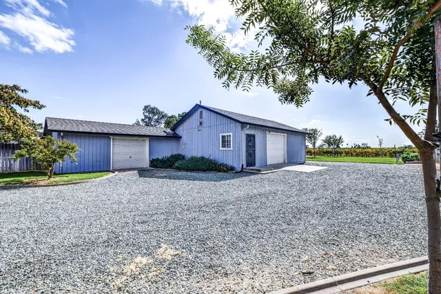$698,000 | 5712 East Jahant Road, Galt, CA 95632
