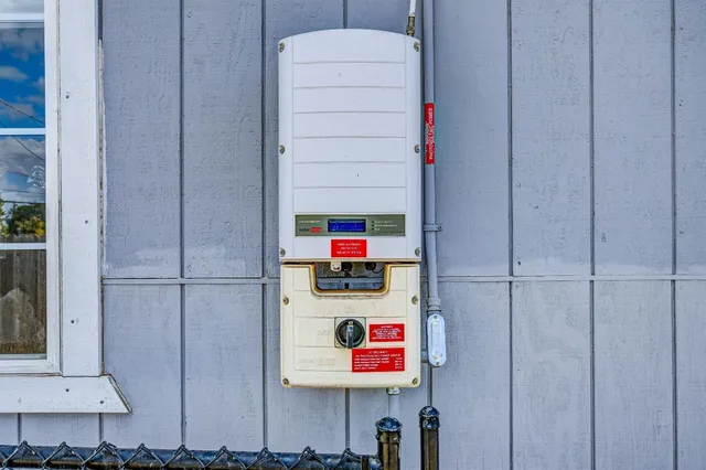 $668,000 | 5712 East Jahant Road, Galt, CA 95632