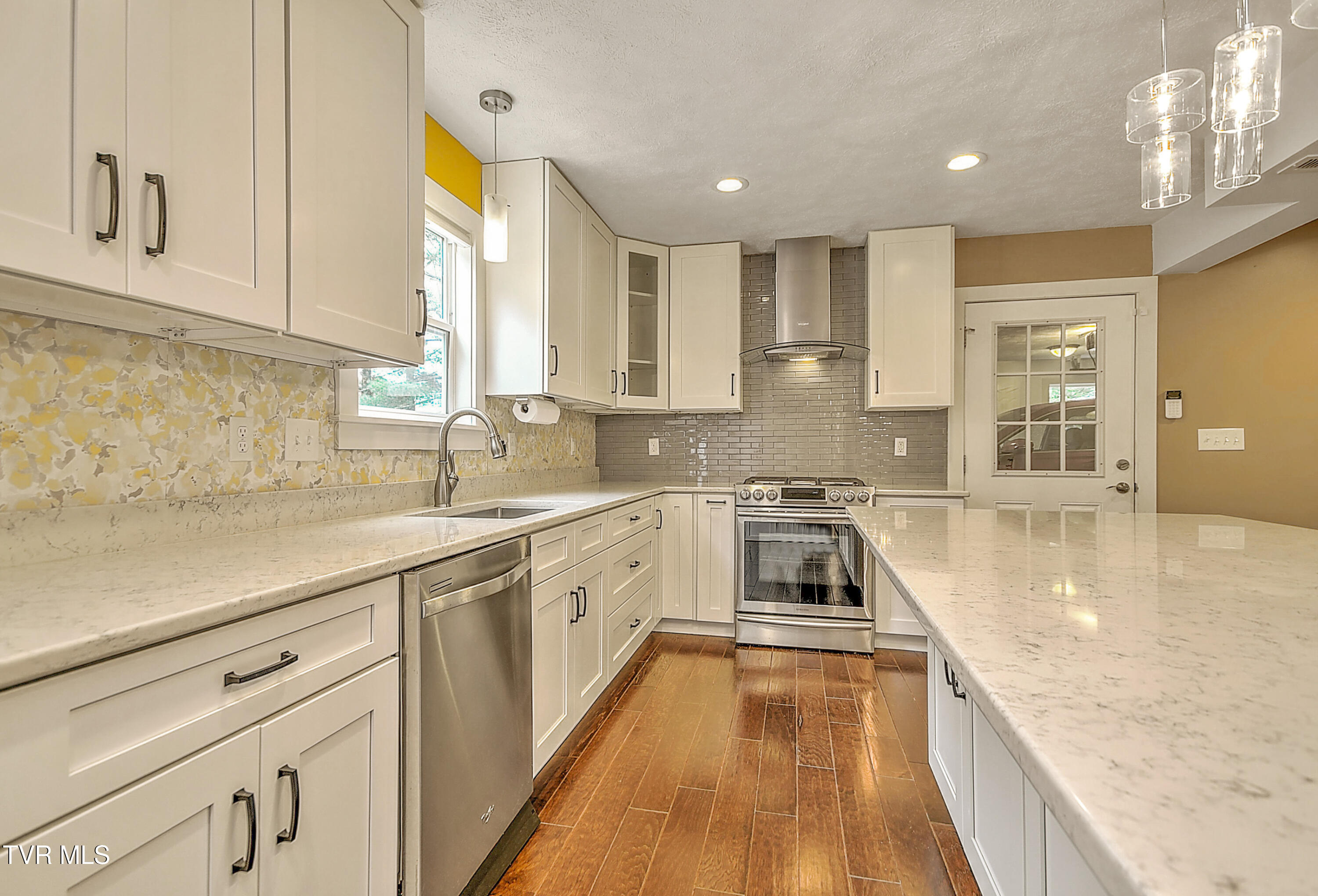 22097 Strada Circle Bristol, VA 24202 - Photo 16 of 64 Strada AB _-16