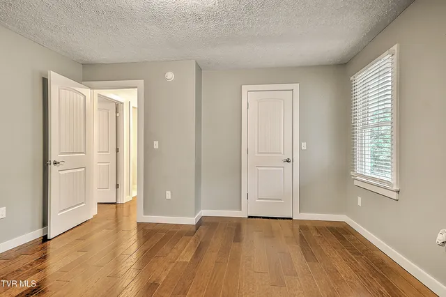 $439,900 | 22097 Strada Circle, Bristol, VA 24202