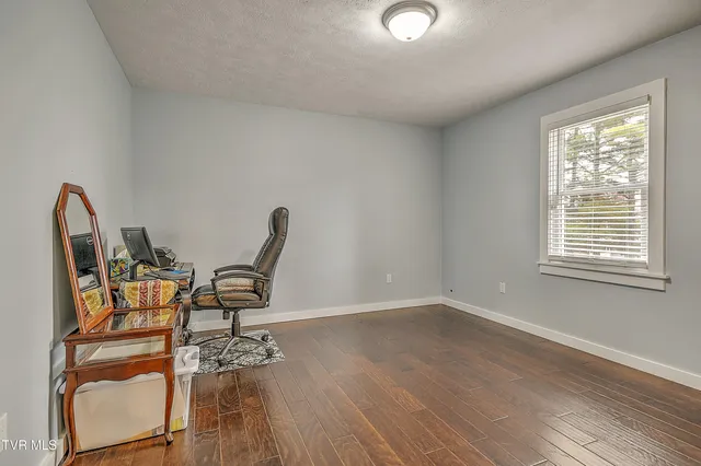 $439,900 | 22097 Strada Circle, Bristol, VA 24202