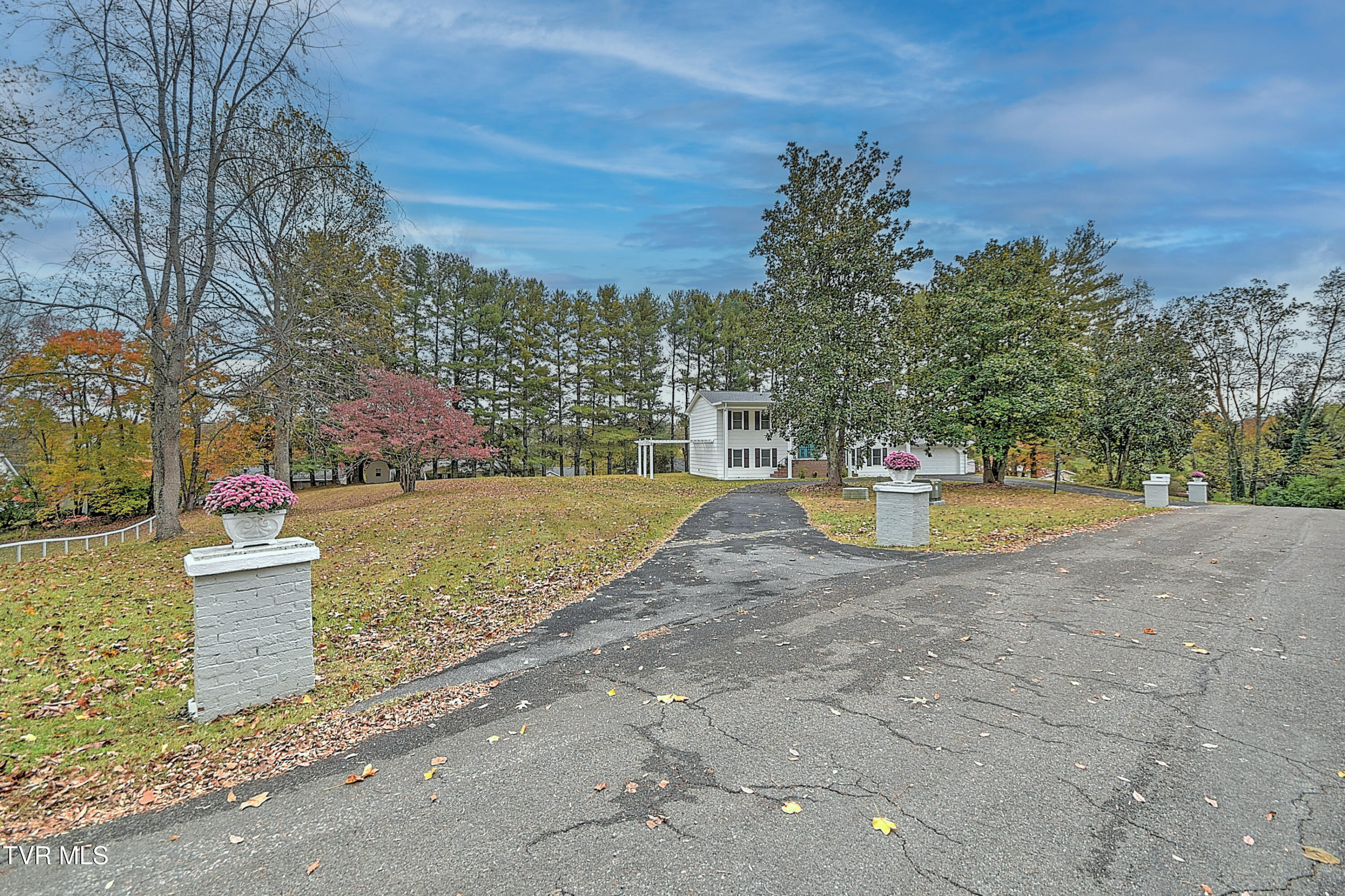 22097 Strada Circle Bristol, VA 24202 - Photo 4 of 64 Strada AB _-6