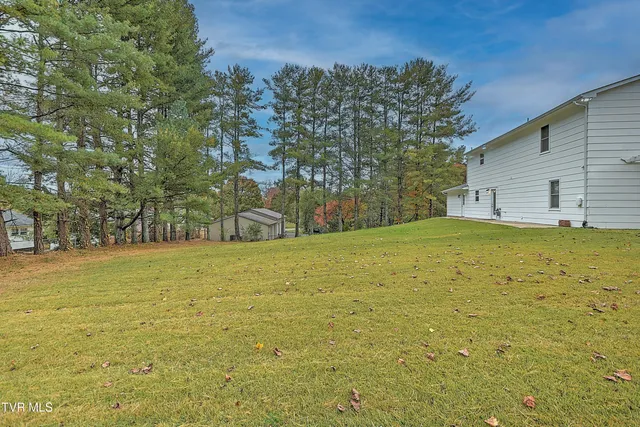 $439,900 | 22097 Strada Circle, Bristol, VA 24202