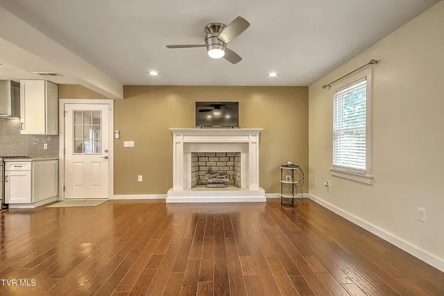 $439,900 | 22097 Strada Circle, Bristol, VA 24202