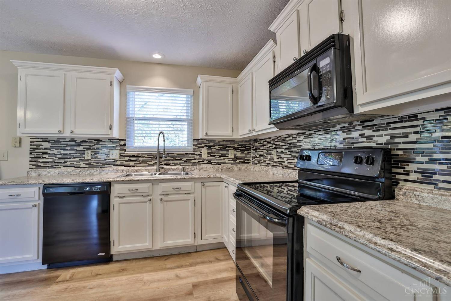 7165 Paddison Road Cincinnati, OH 45230 - Photo 6 of 39 Gallery Image 6